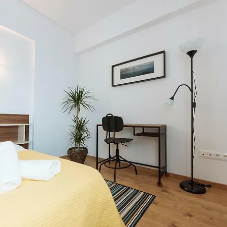 Apartment Sunny Muncii Bucharest